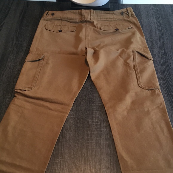 Old Navy Khaki Cargo Pants - Picture 3 of 5